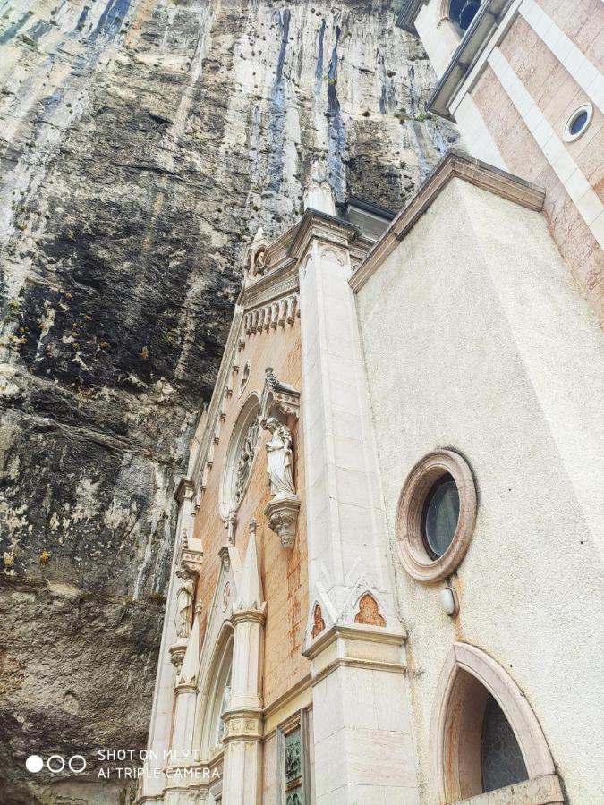 Agriturismo Revena Brentino Belluno Bagian luar foto