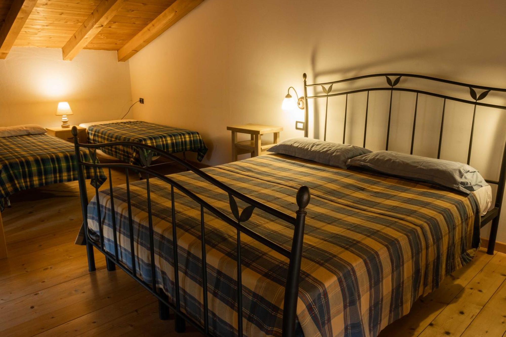 Agriturismo Revena Brentino Belluno Bagian luar foto