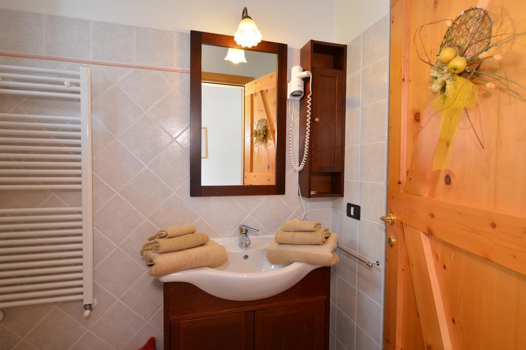 Agriturismo Revena Brentino Belluno Bagian luar foto